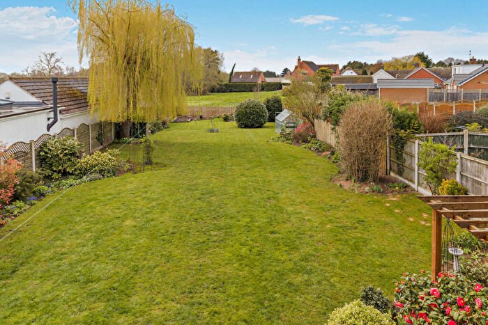 3 Bedroom Detached House For Sale In Park Lane, Doncaster, DN9