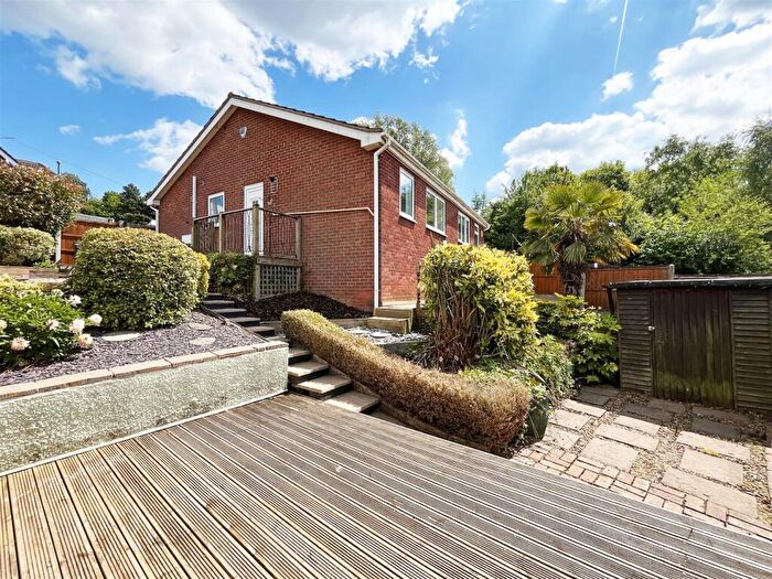 2 Bedroom Semi-Detached Bungalow To Rent In Woodhedge Drive, Mapperley, Nottingham, NG3