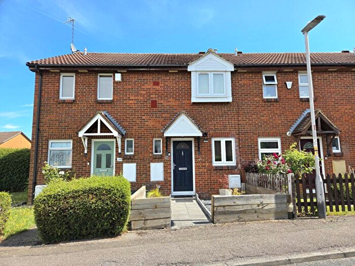 2 Bedroom Terraced House For Sale In Ashfield Avenue, Bushey, WD23
