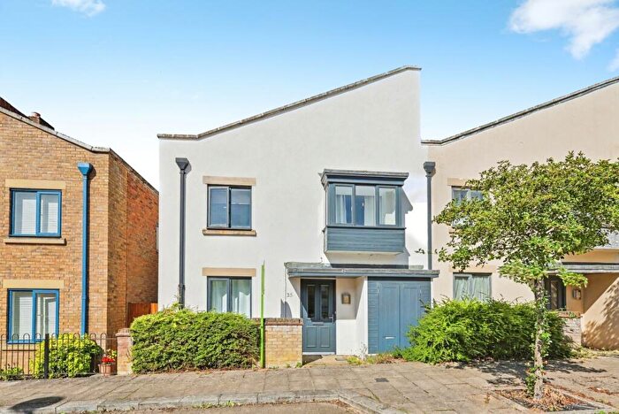 2 Bedroom End Of Terrace House For Sale In Ashby Wood Drive, Upton, Northampton, Northamptonshire, NN5