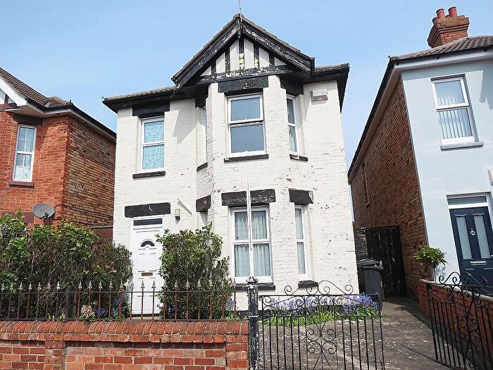 4 Bedroom House To Rent In Bedroom Semi Detached House In Charminster, BH8