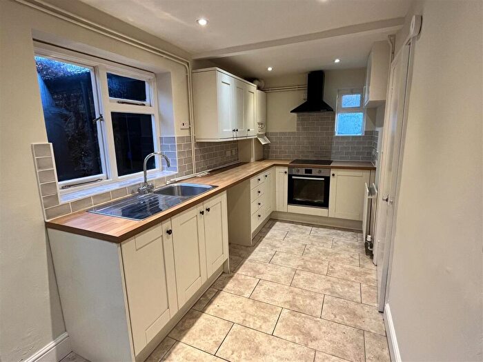 3 Bedroom Semi-Detached House To Rent In Newton Way, Woolsthorpe By Colsterworth, Grantham, NG33