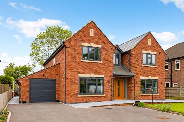 4 Bedroom Detached House For Sale In Windsor Lane, Little Kingshill, HP16