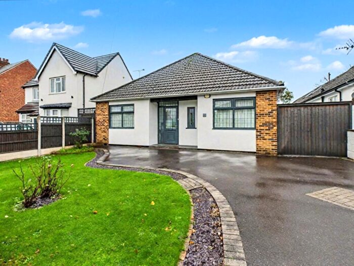 2 Bedroom Detached Bungalow For Sale In Lime Grove, Chaddesden, Derby, DE21