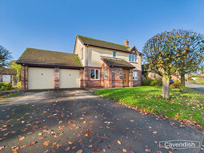 4 Bedroom Detached House For Sale In Llys Derwen, Higher Kinnerton, Chester, CH4