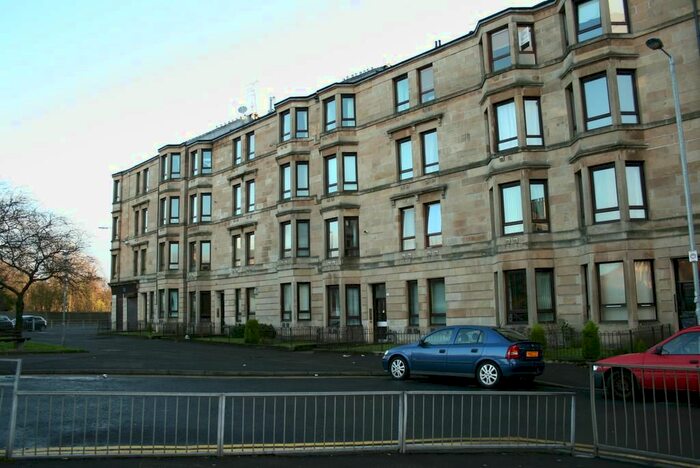 Block Of Flats To Rent In Roebank Street, Glasgow, G31