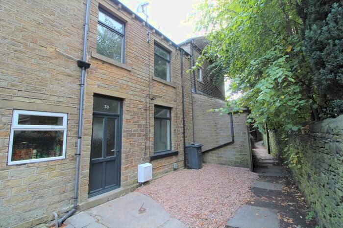 2 Bedroom Terraced House To Rent In Brian Street, Lindley, HD3