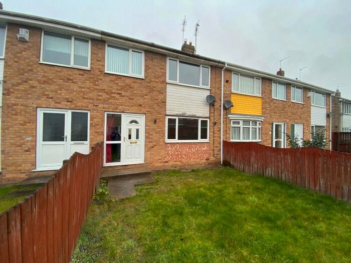 3 Bedroom Terraced House To Rent In Marsdale, Hull, HU7