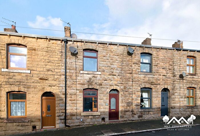 2 Bedroom Terraced House For Sale In High Street, Oswaldtwistle, Accrington, BB5
