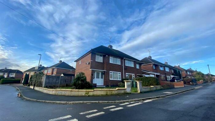 3 Bedroom Semi-Detached House To Rent In Baginton Road, Coventry, CV3