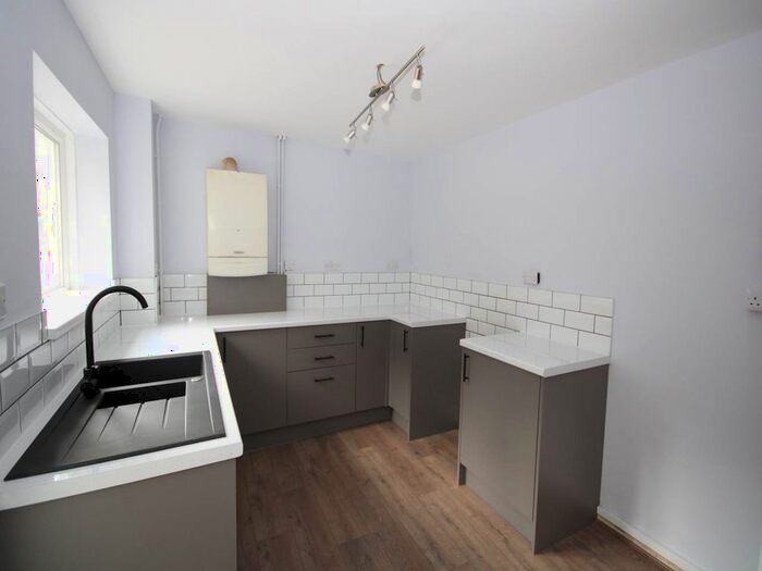 3 Bedroom Property To Rent In Beecher Terrace, Cross Keys, Newport, NP11