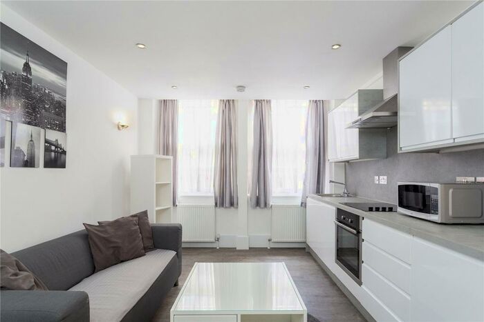 Flat To Rent In Ivor Court, Gloucester Place, London, NW1