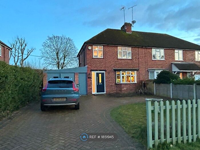 3 Bedroom Semi-Detached House To Rent In Chalklands, Bourne End, SL8