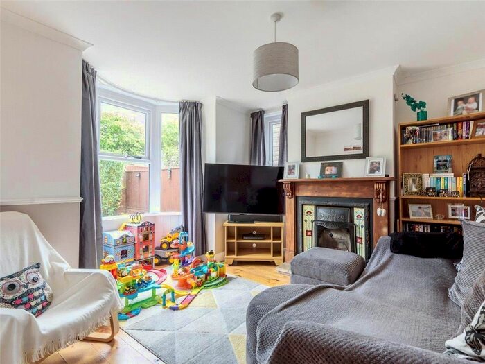 2 Bedroom End Of Terrace House To Rent In York Terrace, Dorchester, Dorset, DT1
