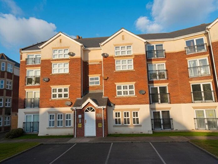 2 Bedroom Apartment For Sale In Alexandra House, Sunderland, SR2