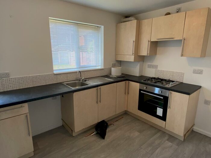 3 Bedroom House To Rent In The Courtyard, Wheatley, DN1