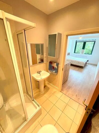 2 Bedroom Flat To Rent In Brunswick Rd, Ealing, W5