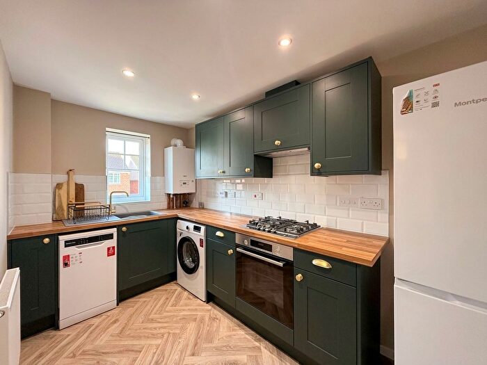 2 Bedroom Flat To Rent In Sanderson Villas, Gateshead, NE8