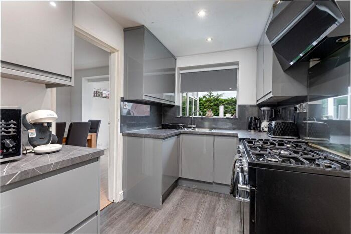 4 Bedroom Semi-Detached House For Sale In Laburnum Grove, Richmond, DL10