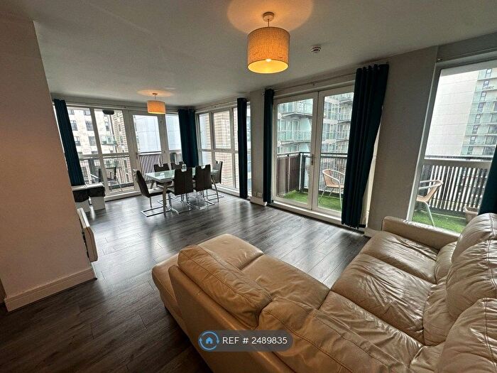 2 Bedroom Flat To Rent In Blackfriars Street, Manchester, M3