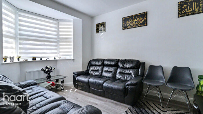 5 Bedroom Terraced House For Sale In High Street South, London, E6