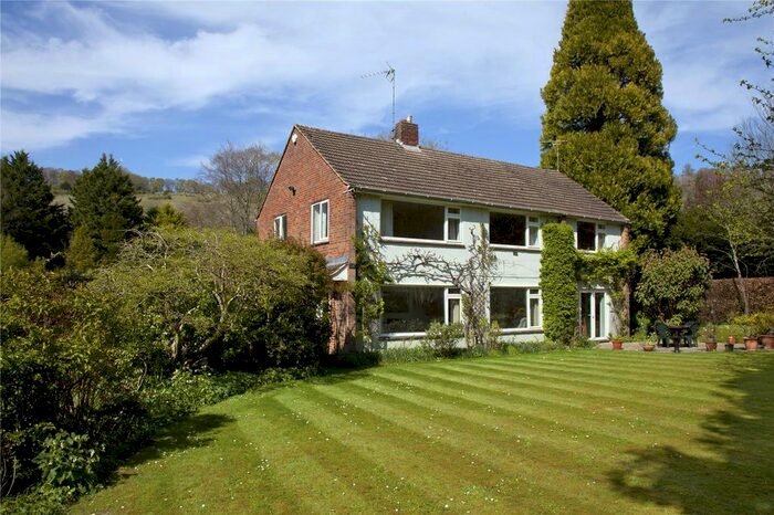 4 Bedroom Detached House For Sale In Hillydeal Road, Otford, Sevenoaks, Kent, TN14