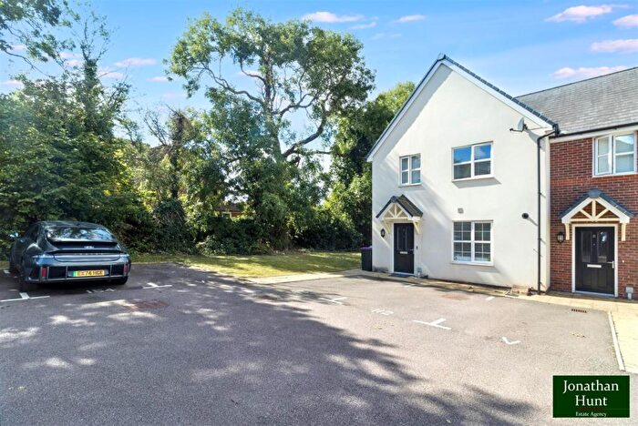 3 Bedroom End Of Terrace House For Sale In Pipkin Drive, Buntingford, SG9