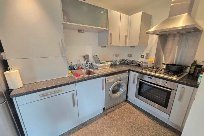 1 Bedroom Flat To Rent In Church Street, London, N9