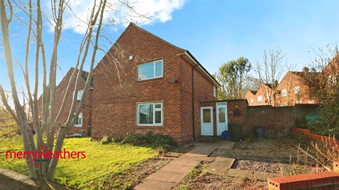 2 Bedroom Flat For Sale In St. Johns Road, Swinton, Mexborough, S64