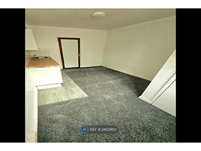 Studio To Rent In The Courtyard, Bournemouth, BH1