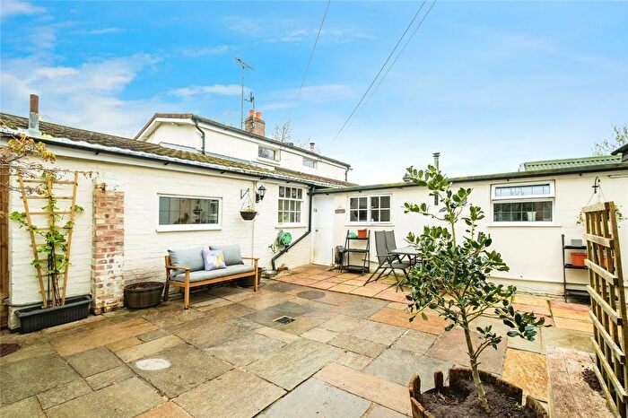 3 Bedroom Bungalow For Sale In Shoreham Road, Henfield, West Sussex, BN5