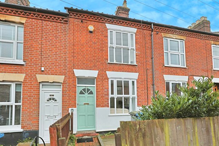 3 Bedroom Terraced House For Sale In Patteson Road, Norwich, NR3