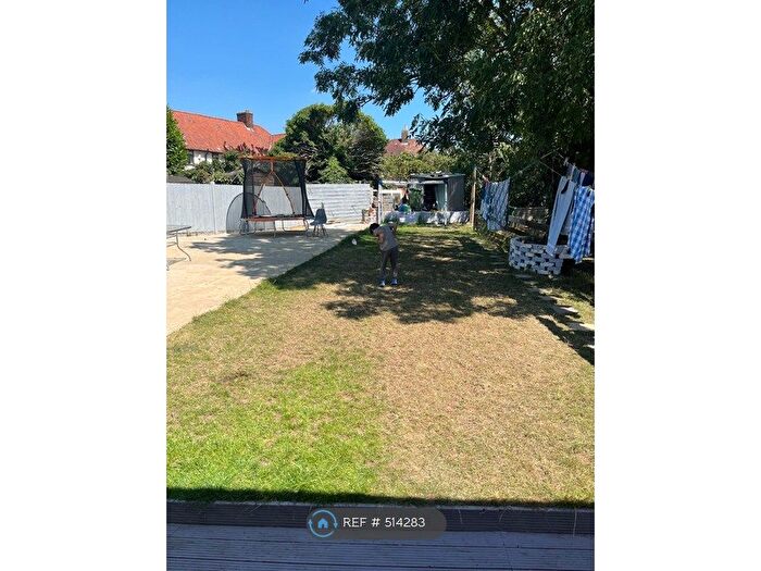 3 Bedroom Terraced House To Rent In Lucy Gardens, Dagenham, RM8