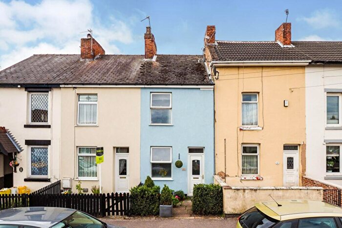 2 Bedroom Terraced House To Rent In Beardall Street, Hucknall, NG15