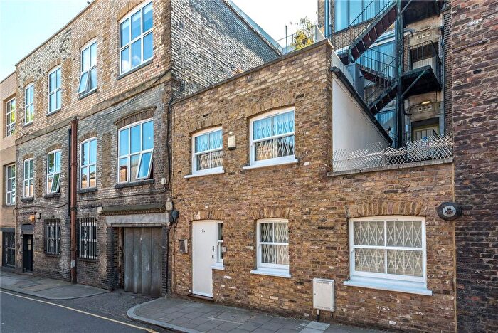 1 Bedroom Terraced House To Rent In Britannia Row, Islington, N1