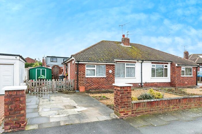 2 Bedroom Semi-Detached Bungalow For Sale In Holts Lane, Poulton-le-Fylde, FY6