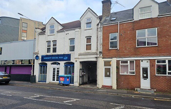 6 Bedroom House For Sale In St Swithuns Road, Bournemouth, BH1