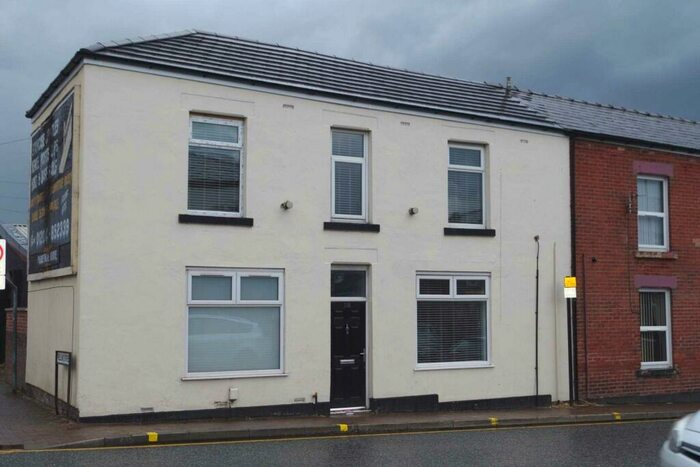 1 Bedroom Flat To Rent In Tonge Moor Road, Bolton, BL2