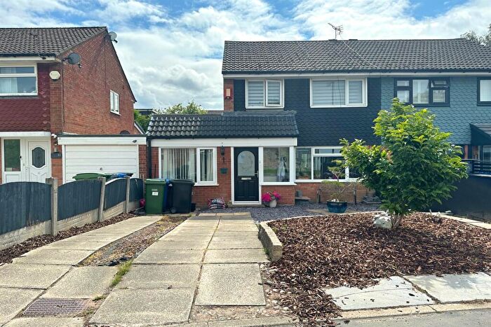 3 Bedroom Semi-Detached House For Sale In Westbury Avenue, Sale, M33