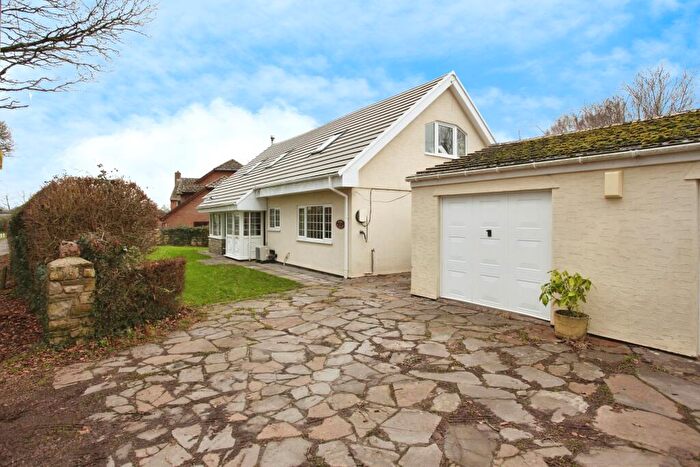 3 Bedroom Detached Bungalow For Sale In Upper Road, Llandevaud, NP18