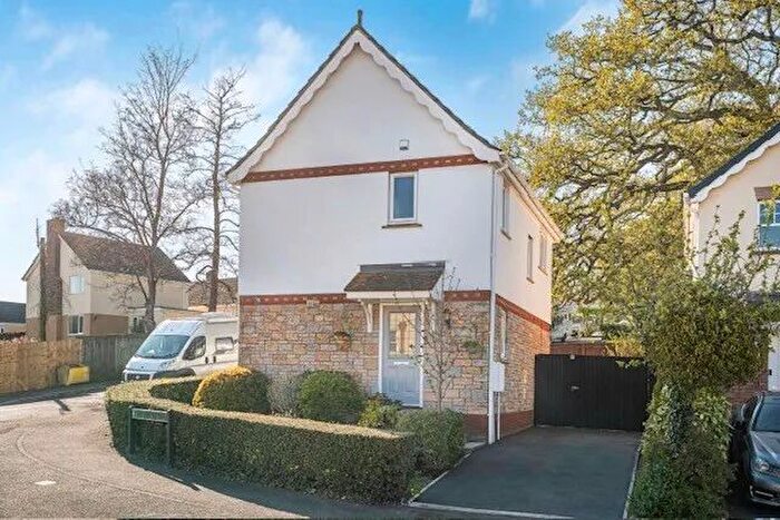 3 Bedroom Detached House For Sale In Millstream Meadow, Chudleigh, Devon., TQ13