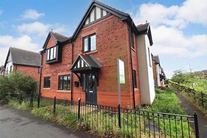 3 Bedroom Detached House For Sale In Stable Walk, Hull, HU3