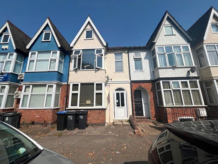 1 Bedroom House To Rent In Kingsthorpe Grove, Northampton, NN2