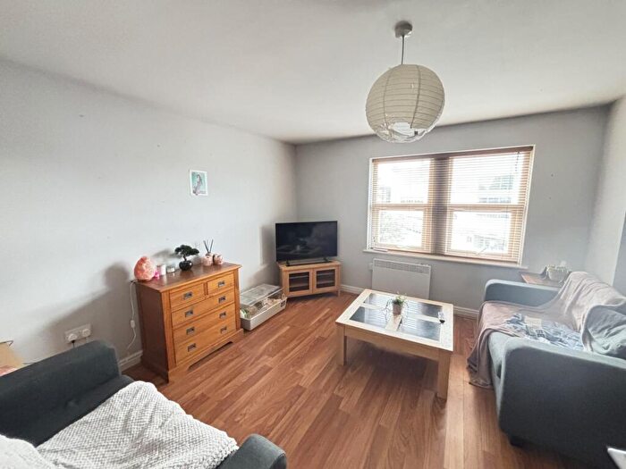 2 Bedroom House To Rent In Norton House Cardigan Road, Leeds, LS6