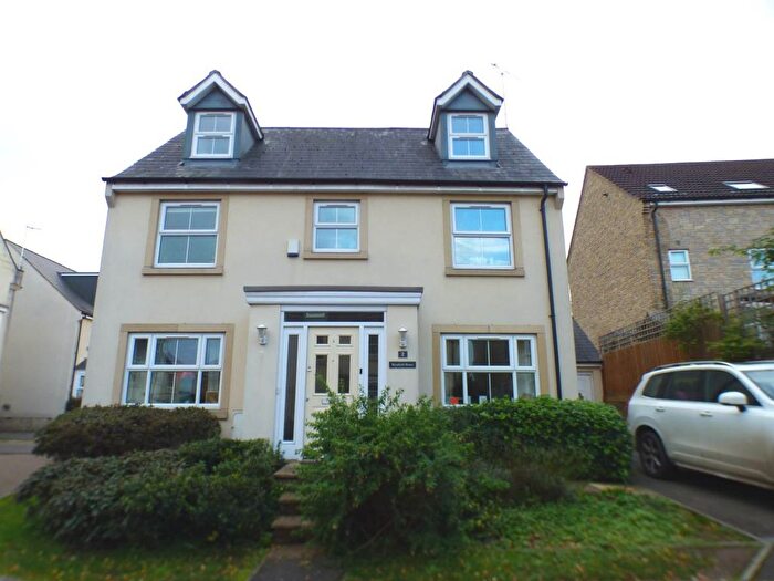 5 Bedroom Detached House To Rent In Newland Gardens, Frome, Somerset, BA11