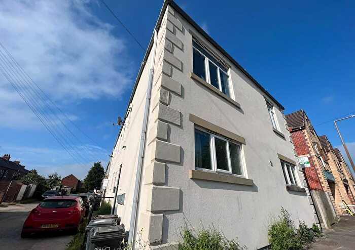 2 Bedroom Flat To Rent In Barugh Green, Barugh Green Road, Barnsley, S75