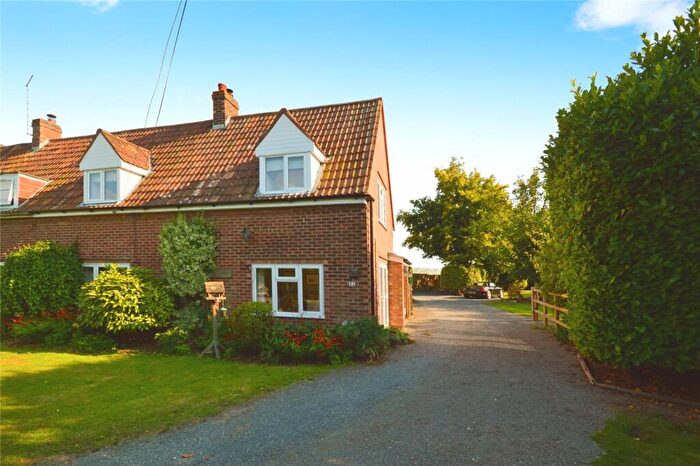4 Bedroom Semi-Detached House For Sale In Harwich Road, Lawford, Manningtree, Essex, CO11