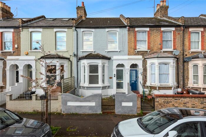 4 Bedroom Terraced House To Rent In Durrington Road, London, E5