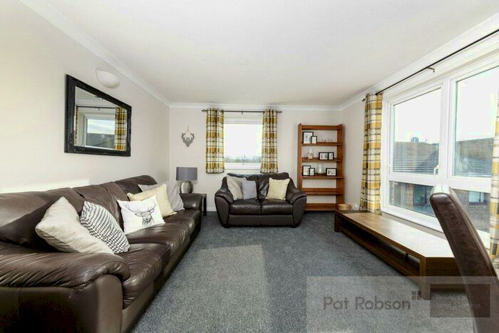 2 Bedroom Apartment To Rent In Greystoke Gardens, Sandyford, Newcastle Upon Tyne, Tyne & Wear, NE2
