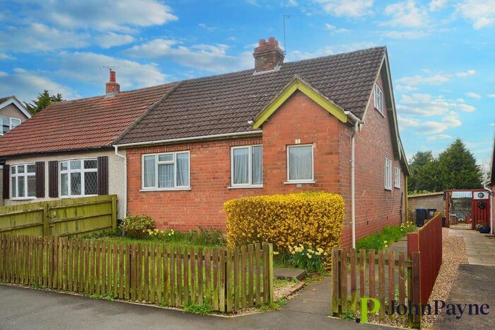 2 Bedroom Bungalow For Sale In Coventry Road, Baginton, Coventry, CV8